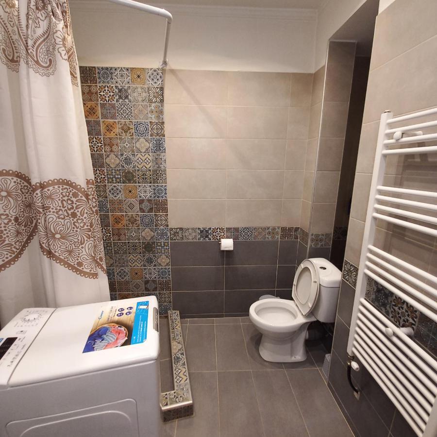 Ifestionos 2-Bedroom Apartment เทสซาโลนิกิ ภายนอก รูปภาพ